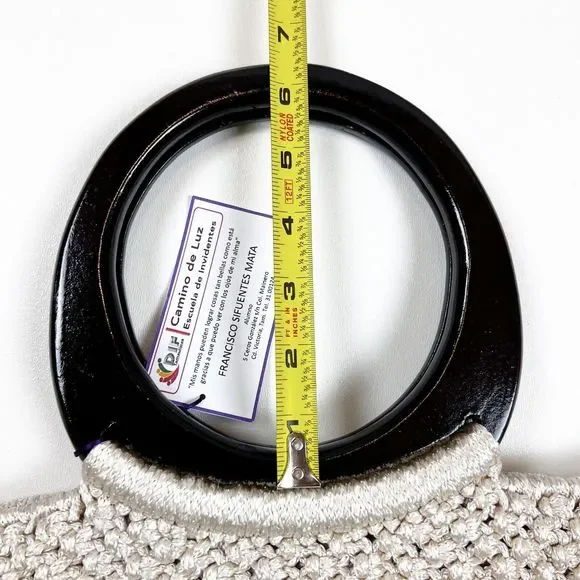 NEW Hand Woven Knit Macrame Large Bag Ivory Wood Handles Pockets Lined Magnetic - Picture 10 of 10